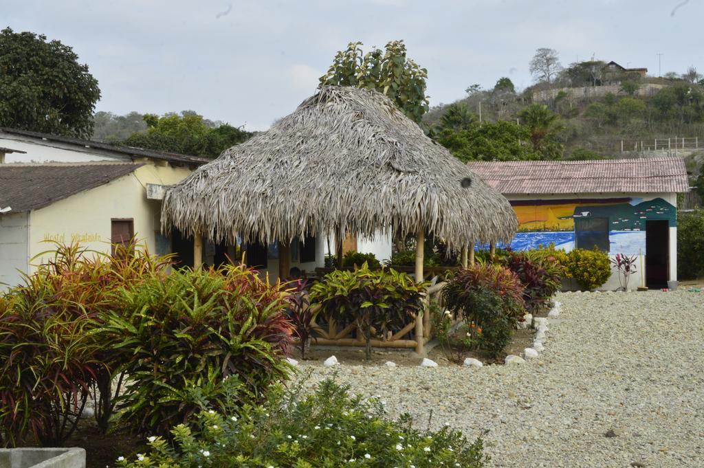 Montanita Garden Hostal Luaran gambar
