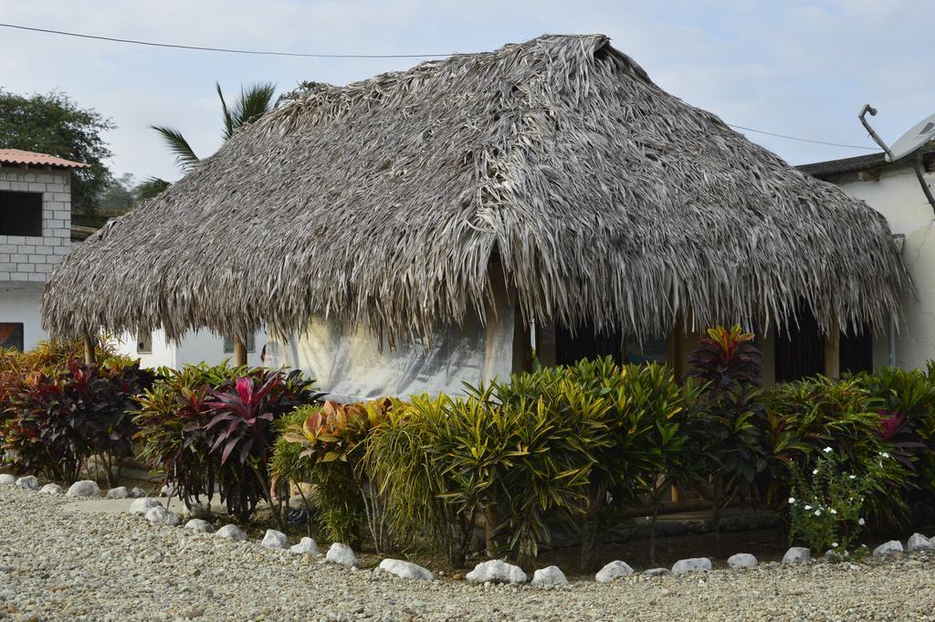 Montanita Garden Hostal Luaran gambar
