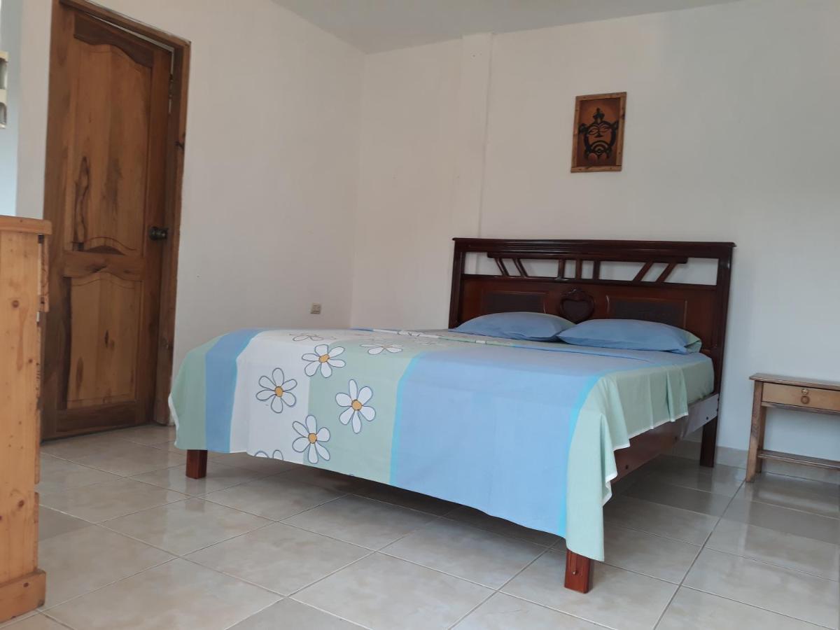 Montanita Garden Hostal Luaran gambar